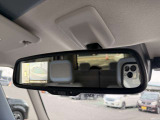 ディスプレイ付自動防眩式ルームミラ