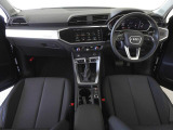 Audiのインテリアはエクステリア同様、優れたデザイン性とクオリティ、そして機能性を兼ね備えております。