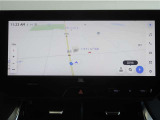 日々の移動をスマートにするナビゲーション。複雑な市街地でも迷いにくく、通勤・買い物にも便利です。毎日使うからこそ、嬉しい装備です。