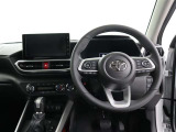 運転席のハンドル・シートは高さ調整が可能です
