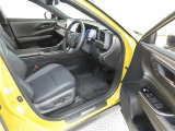 【禁煙車の定義】当店の定義・・・☆タバコ臭くない事☆コゲがない事☆灰皿等の喫煙器具が未使用の事 以上3項目をクリアした場合【禁煙車】と表示します。(現状を表しています。過去の事は、断定できません。)