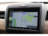 ナビはホンダ純正VXM-217VFNi。フルセグTVやDVDも視聴出来ます。Bluetooth接続をすれば音楽再生のみならずスマートフォンならばハンズフリー通話も可能です。