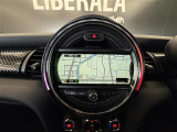 ◆LIBERALAは、輸入車選びの新たなスタイルを提案するインポート・セレクト・ブランドです。オーナー様となる方がクルマから直接感じる感性を第一にした、最良の一台との出会いをコーディネートいたします。