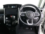 運転席です! まとまっており、フロントガラスも大きいので運転しやすいように工夫されています!