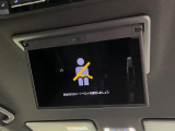 【フリップダウンモニター】大画面モニターで後席でもエンタメをお楽しみいただけます。小さなお子様にも大人気の装備です♪
