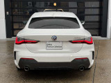サービスにはドイツ本国と同様に教育と訓練を受け、BMWを知り尽くした「マイスターメカニック」が数多く在籍しております。納車前点検整備で、お客様に安心と安全をお届けいたします。