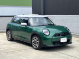 MINI認定中古車は第三者品質評価制度も採用しております。AIS方式による車両品質評価制度も導入し公平な車両コンデション評価を行うことにより車両品質の透明性を高めると同時に更なる信頼と安心をお届けします