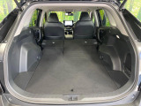 【パワーバックドア】スマートキーや運転席のボタンを押すだけでリアゲートが自動で開閉します!荷物を持っている時や、高い位置にあるバックドアを閉める際に便利な機能です♪