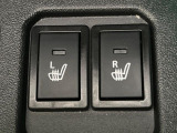 【シートヒーター】寒い日に重宝するシートヒーター!エアコンより早く温まってくれるので寒がりの人も安心ですね♪エアコンの温風は乾燥するから苦手、という方にもをおすすめです。