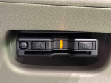 ETCカードを挿入することで高速道路を利用する際の支払いがキャッシュレスになったり、ETCスマートインターチェンジが利用できます。保証は製造メーカー修理保証のみで期間外のものは対象外となります。