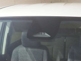 衝突被害軽減ブレーキのセンサー装備です。
