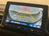 バックカメラが装備されており、後方の安全確認はもちろんのこと狭い場所での駐車や雨の日・夜間など視界の悪いコンディションでのストレスの軽減にもなります!
