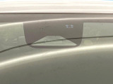 【ホンダセンシング】走行中に前方の車両等を認識し、衝突しそうな時は警報とブレーキで衝突回避と被害軽減をアシスト。より安全にドライブをお楽しみいただけます。