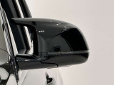ドアミラーに内蔵されているフラッシャーは視認性も良く安全運転に一役買ってます。