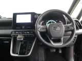 見通しのよいすっきりとした視界で、誰でも運転しやすいです。運転のしやすさは疲れにくさにも繋がりますよ♪