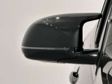 ドアミラーに内蔵されているフラッシャーは視認性も良く安全運転に一役買ってます。