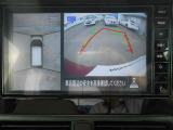 バックモニター付きですから、駐車が不慣れな方でも車庫入れが楽々スムーズ♪お買い物やお出かけ時に活躍間違い無し。使い慣れると手放せない装備になりますよ。