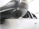 助手席側の死角になりやすい左前方の映像を、11.6インチディスプレイに表示。狭い道での安心感を高め、ドライバーの視界をしっかりサポートします。
