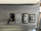車両状態証明書修復歴の有無も一目瞭然。機能や内装・外装、走行距離、修復歴の有無をチェックし、クルマの状態を10段階にした車両状態証明書。数字や記号を使ってわかりやすく表示しています。