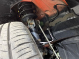 お車を安心してお乗りいただく為には、足回りの定期点検が欠かせません。サービスサポート(有償保証)では無料点検もご提供しており、安心のカーライフをお過ごしいただけるサポート体制が整っています。