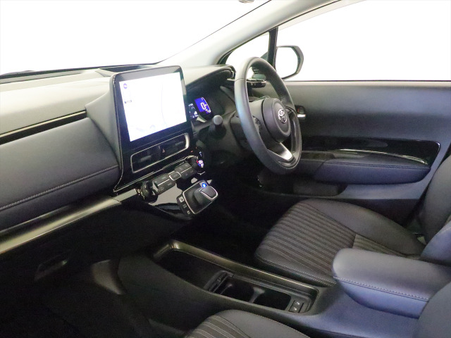 トヨタ アクア 1.5 Z の中古車詳細 (9,574km, 白, 神奈川県, 218万円
