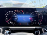 昼夜を問わず計器類はいつでも見やすいので安全に運転できます。また、どのモデルでも基本設計が共通の為乗り換えても違和感がありません。