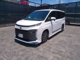 荷物をたっぷり載せて広々ドライビング♪夏でも冬でも、アウトドアやショッピングを思い切り楽しみましょう!