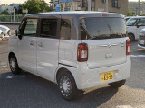 大きすぎず、小さすぎず。運転もしやすくシートアレンジも多彩で、どの世代の方にも気に入っていただけるおクルマですよ♪