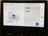 いまや必須装備「ナビゲーション」搭載!知らない場所にスイスイッとドライブ。もう、これなしではハンドルを握れませんね!でも運転中の操作は危険ですのでご注意ですね☆