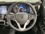 【ステアリングスイッチ】運転中、前方から目線をそらすことなく、オーディオ等の操作が可能な便利機能!安心&快適なドライブを演出してくれます♪
