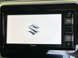 【純正ナビ】人気の純正ナビを装備。オーディオ機能も充実しており、Bluetooth接続すればお持ちのスマホやMP3プレイヤーの音楽を再生可能!毎日の運転がさらに楽しくなります!!