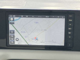 日産純正9インチメモリーナビ(NM1)装備。ワンタッチ部分地図更新、Apple CarPlay、Android Autoのワイヤレス接続、Wi-Fiに接続することで、ネット動画の視聴も可能です。