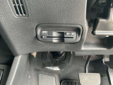 高速道路の料金所もスムーズに通過できるETC付いてます。
