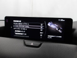 ハンドル操作をアシストすることにより車線からの逸脱回避を支援します。