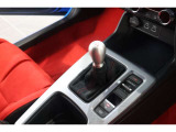 6速MTのお車です♪直感的な操作を楽しむことができます!