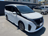 人気のグレードのお車ですので、お問い合わせはお早めに。TEL:042-721-8123