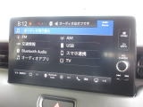 ナビゲーションはホンダコネクトディスプレイを装着しております。AM、FM、Bluetooth、フルセグTVがご使用いただけます。初めて訪れた場所でも道に迷わず安心ですね!