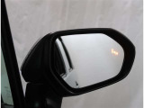 【BSM】ブラインドスポットモニター付き☆車線変更時、死角になり映らない車両を検知!警告してくれます♪
