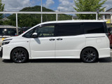 ヴォクシー 2.0 ZS GR スポーツ 