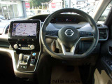 セレナ 1.2 e-POWER ハイウェイスターV 