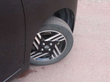 155/65R14タイヤ+専用アルミホイールです。 ☆納車時には新品タイヤに交換します☆ スタッドレスタイヤや各種オプションのご注文も承っております(^^)!