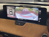 【360&deg;ビューモニター】専用のカメラにより、上から見下ろしたような視点で360度クルマの周囲を確認することができます☆死角部分も確認しやすく、狭い場所での切り返しや駐車もスムーズに行えます。