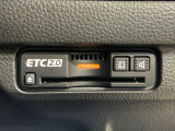 運転席&助手席シートヒーター付で、寒い日も快適です。