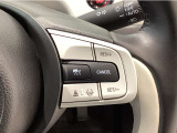 【アダプティブ・クルーズ・コントロール】予め設定した車速内でクルマが自動的に加減速。 前走車との適切な車間距離を維持しながら追従走行し、高速道路でのドライバーの疲労を軽減してくれる嬉しい機能付♪