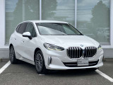 BMW Card (Visa)とBMW Diners Cardの2種類をご用意しております。充実のポイントプログラムや多様なサービスの他にカード契約期間中はBMWエマージェンシー・サービスが24時間365日ご利用いただけます。