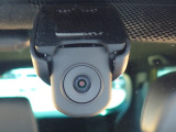 ◆【ドライブレコーダー】映像・音声などを記録する自動車用の装置です。もしもの事故の際の記録はもちろん、旅行の際の思い出としてドライブの映像を楽しむことができます。