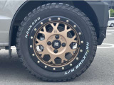 純正ホイールを装着しております。車両に関してのご質問は、スタッフまでお気軽にお問合せ下さい!TEL:0439-88-6662
