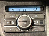 車内空調は&rdquo;AUTOエアコン&rdquo;にお任せ。運転に集中出来ますよ!