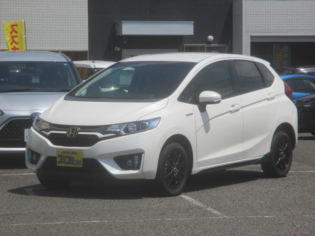 フィット 1.5 ハイブリッド Lパッケージ 4WD 
