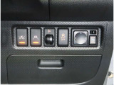 安全装備も充実しております〇